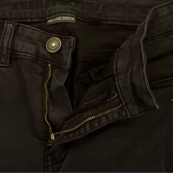 American Eagle next level stretch black high-rise jeggings size 2
 b21 - Picture 3 of 4